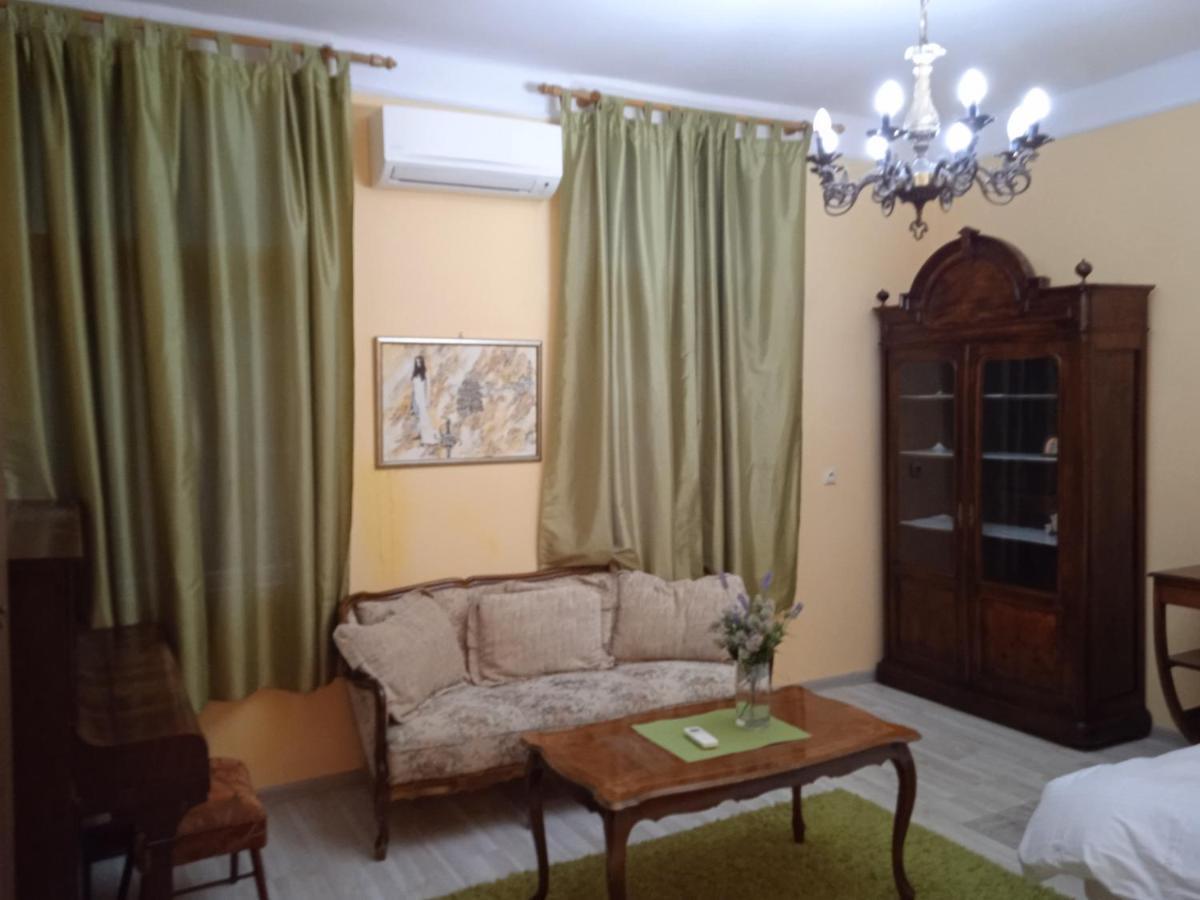 Bajloni Lux Appartement Belgrado Buitenkant foto
