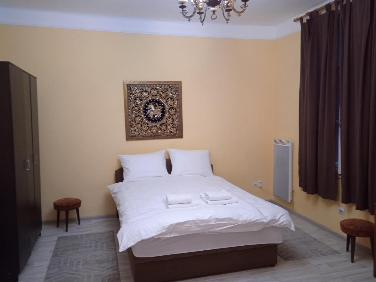 Bajloni Lux Appartement Belgrado Buitenkant foto